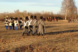 Huszárok a faluban